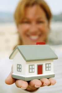 Mujer con vivienda Mujer con vivienda